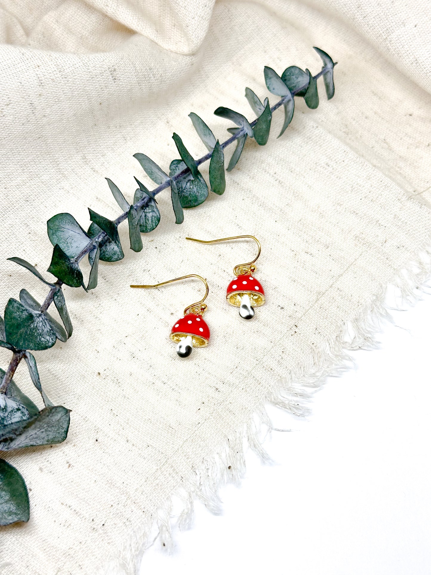 Mushroom necklace pendant