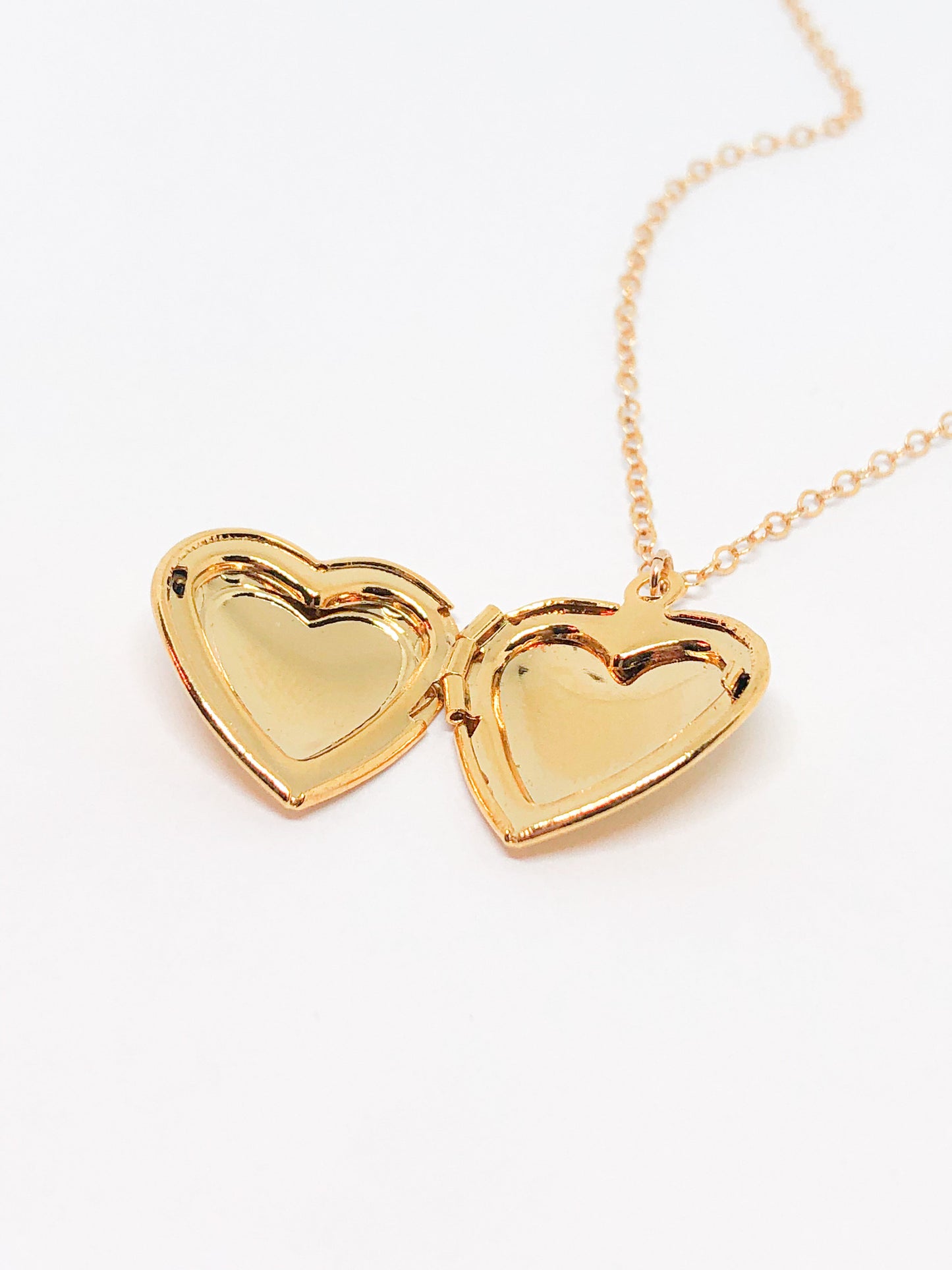 Mother's Day gift - Large heart locket