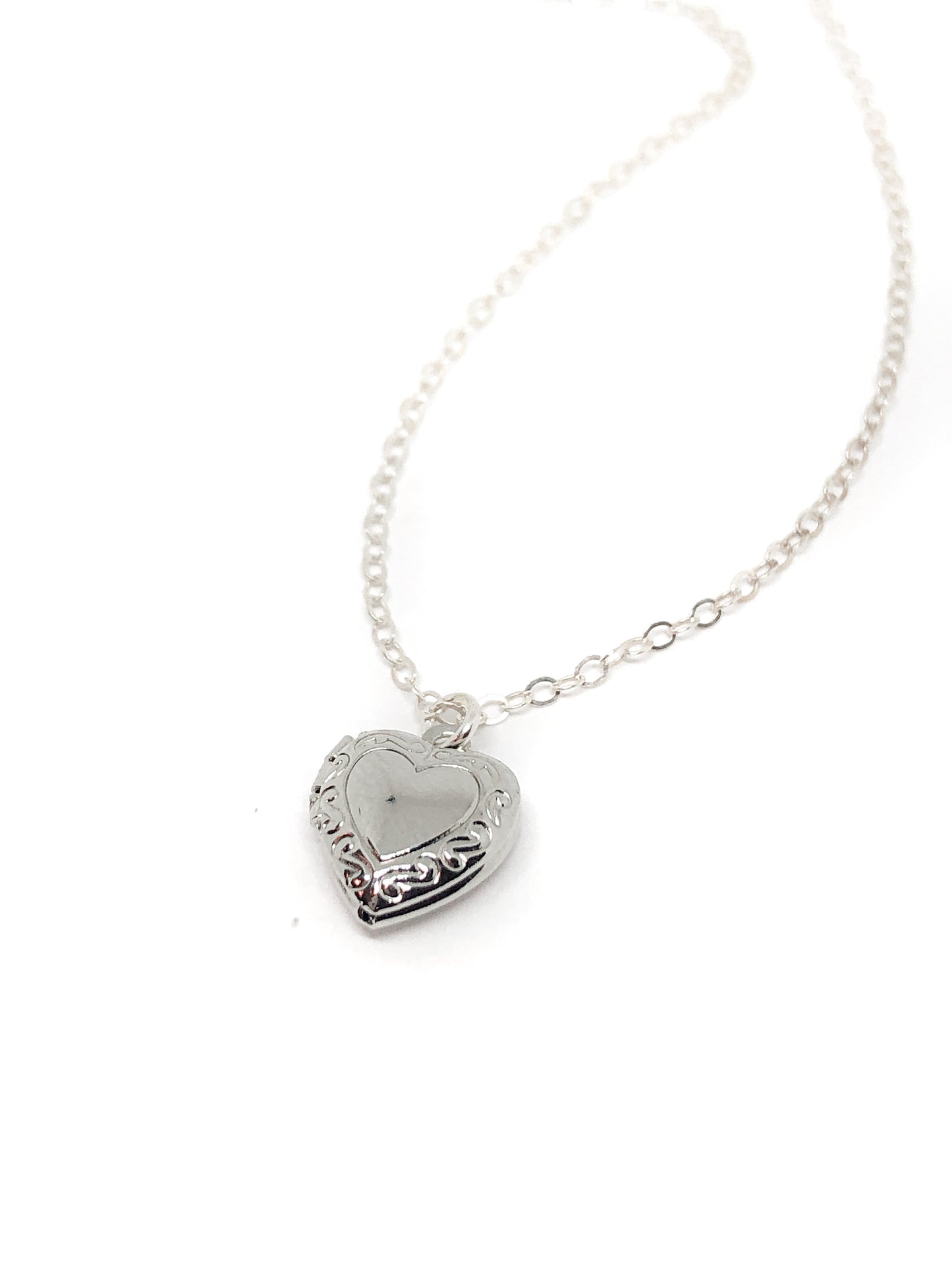 Mother's Day gift - Mini heart locket