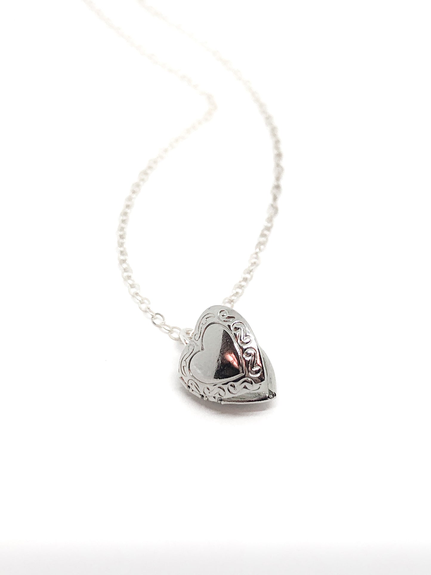 Mother's Day gift - Mini heart locket
