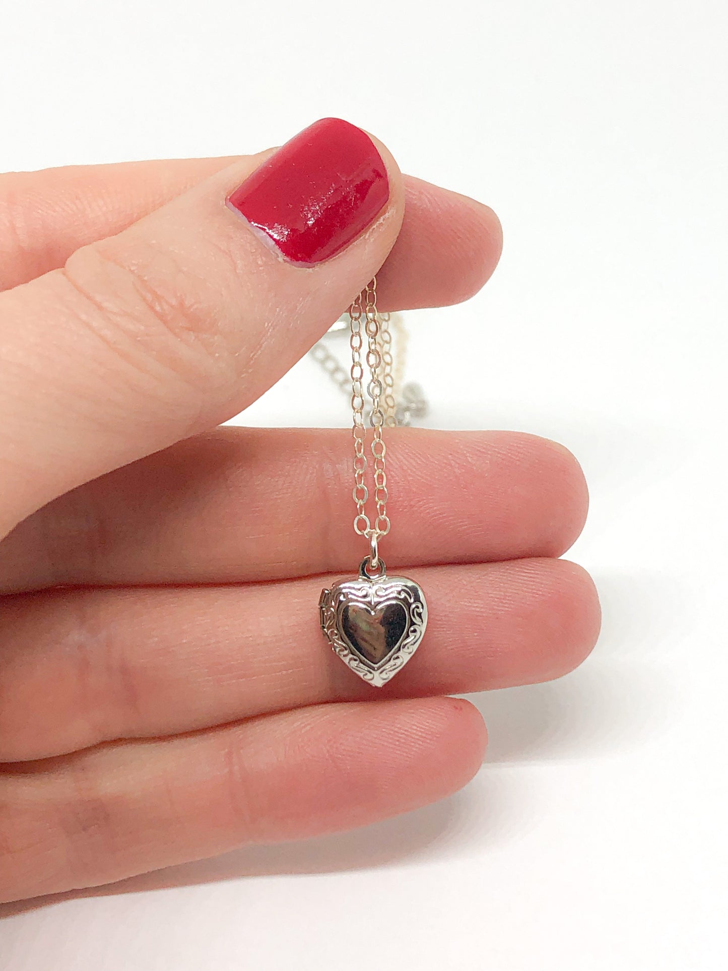 Mini heart locket