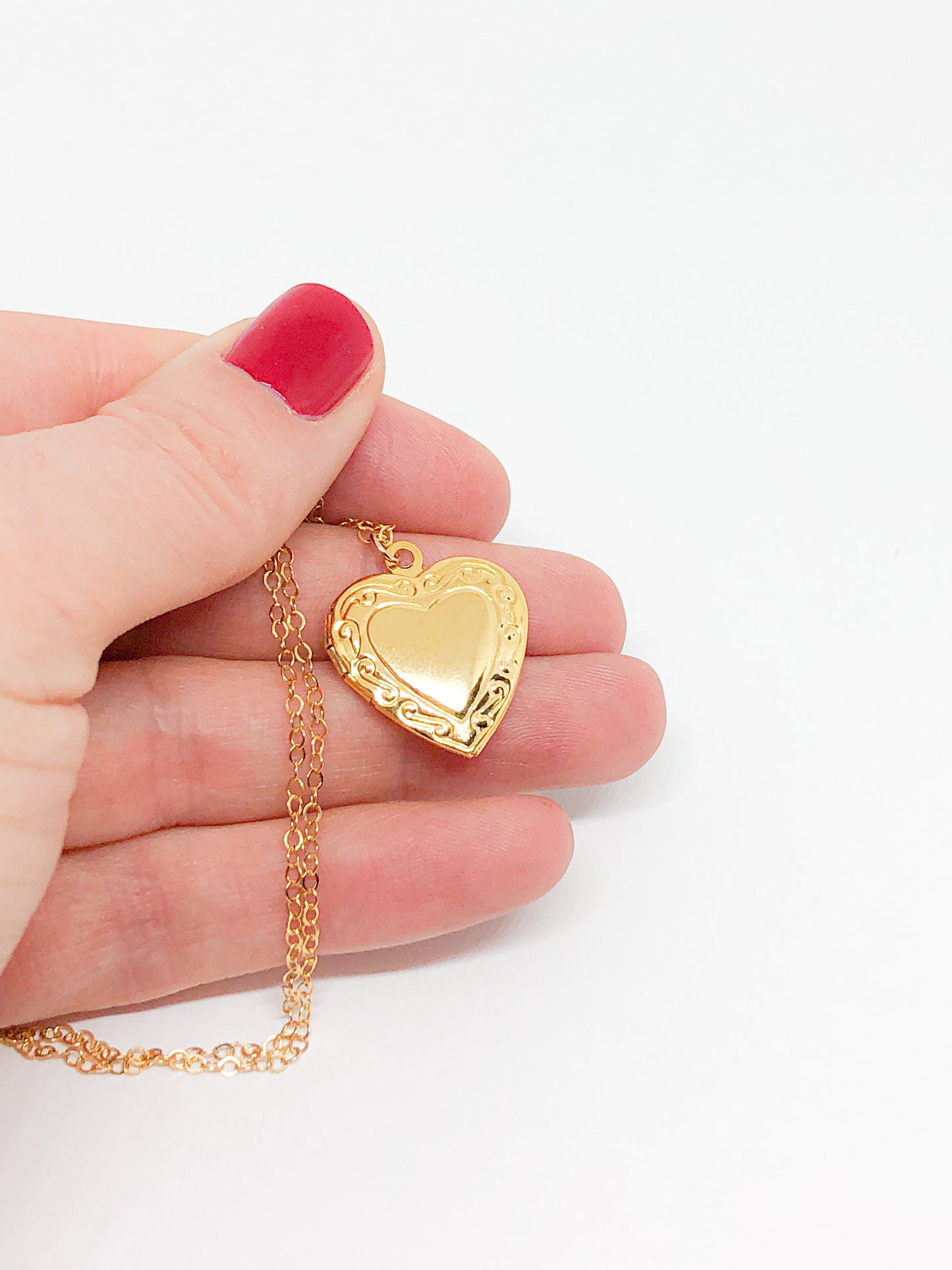 Mother's Day gift - Large heart locket