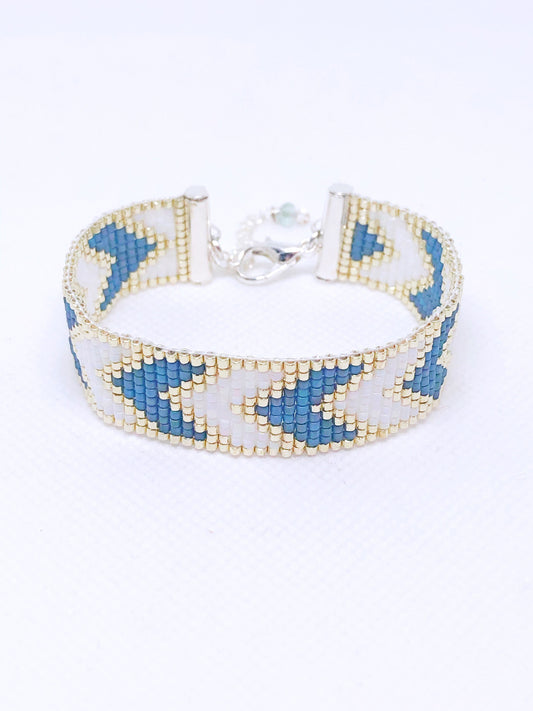 Blue chevron bead loom bracelet
