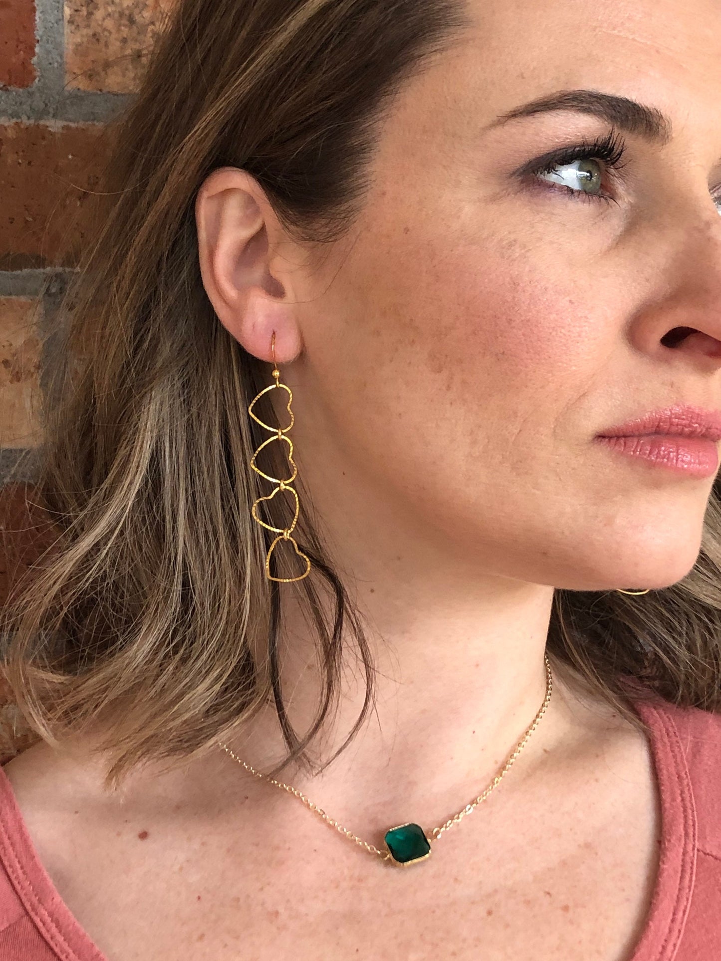 Heart earrings in gold