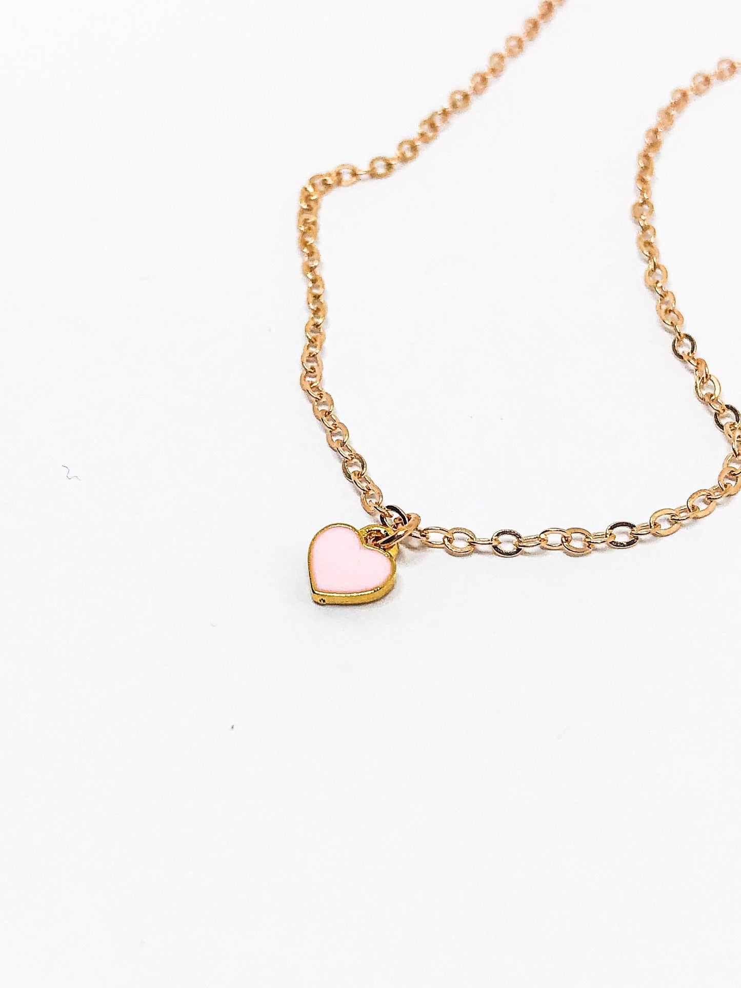Pink dainty heart necklace