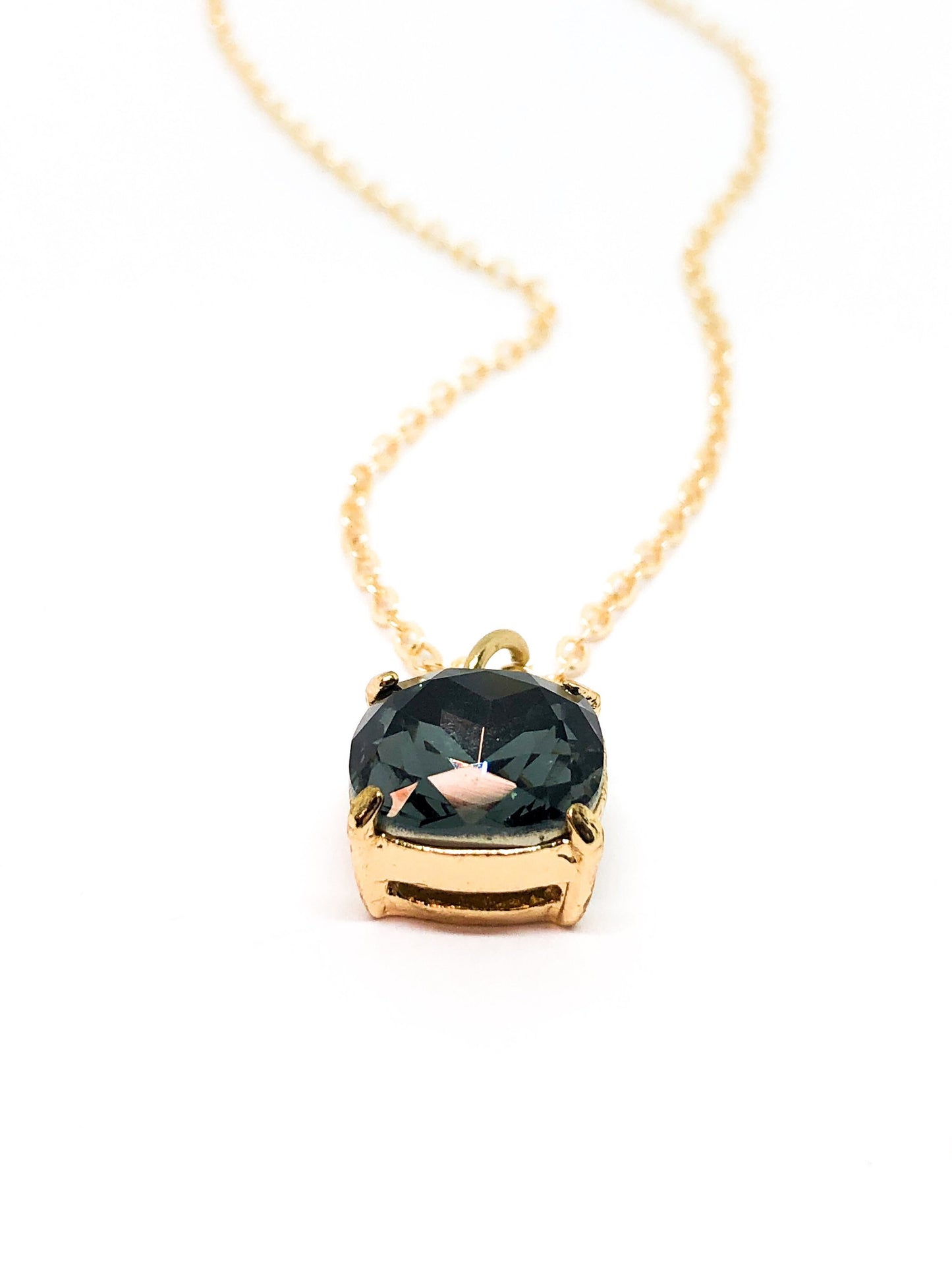 Blue-black glass gemstone necklace