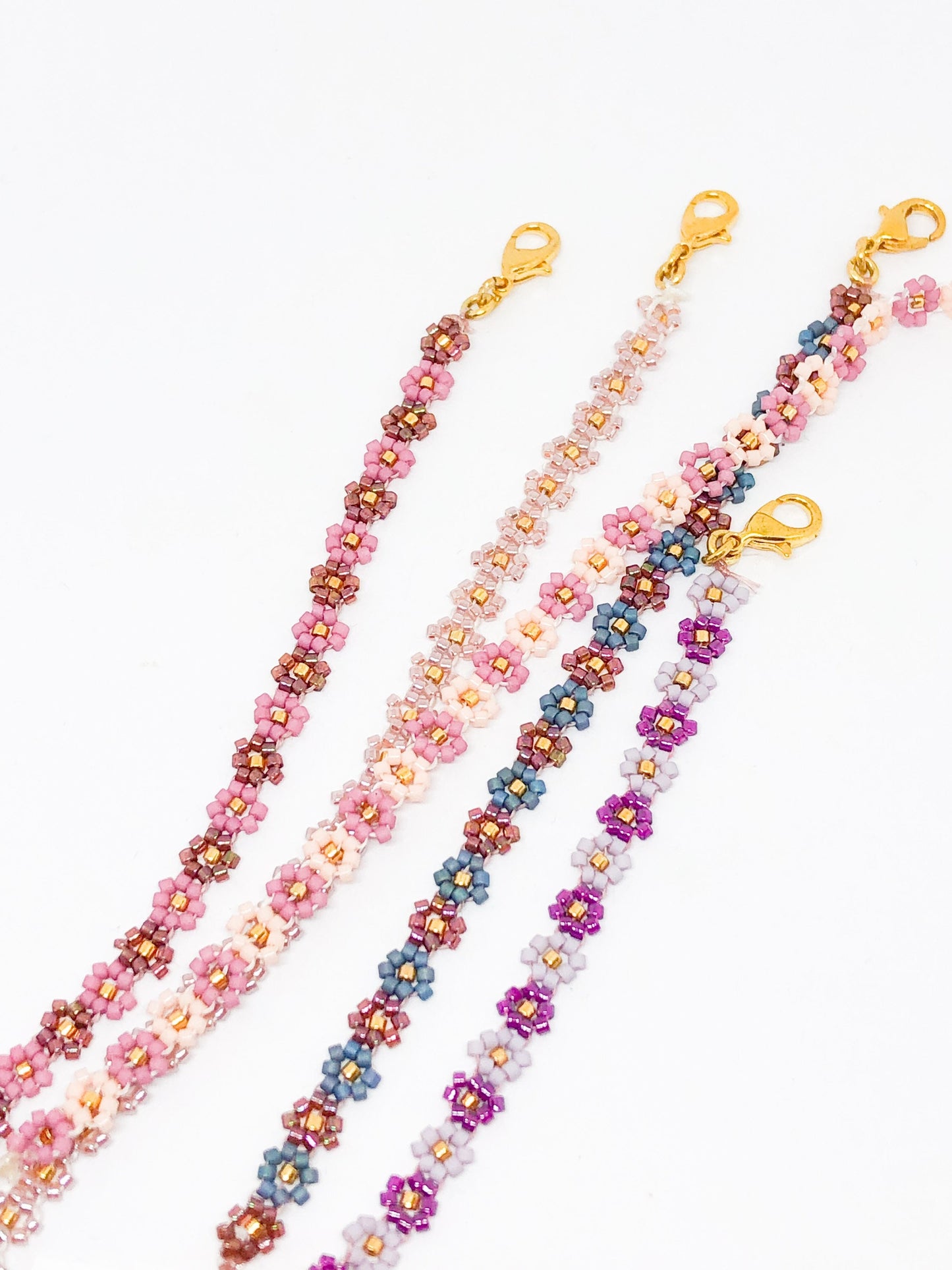 Dark pink daisy chain bracelet