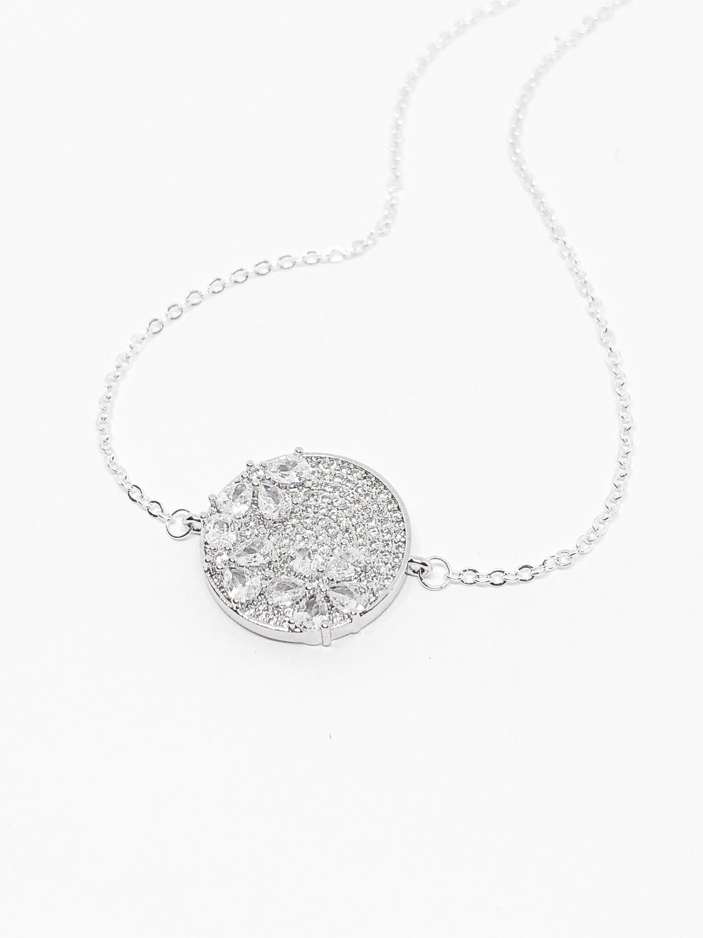 Sparkly rhinestone necklace