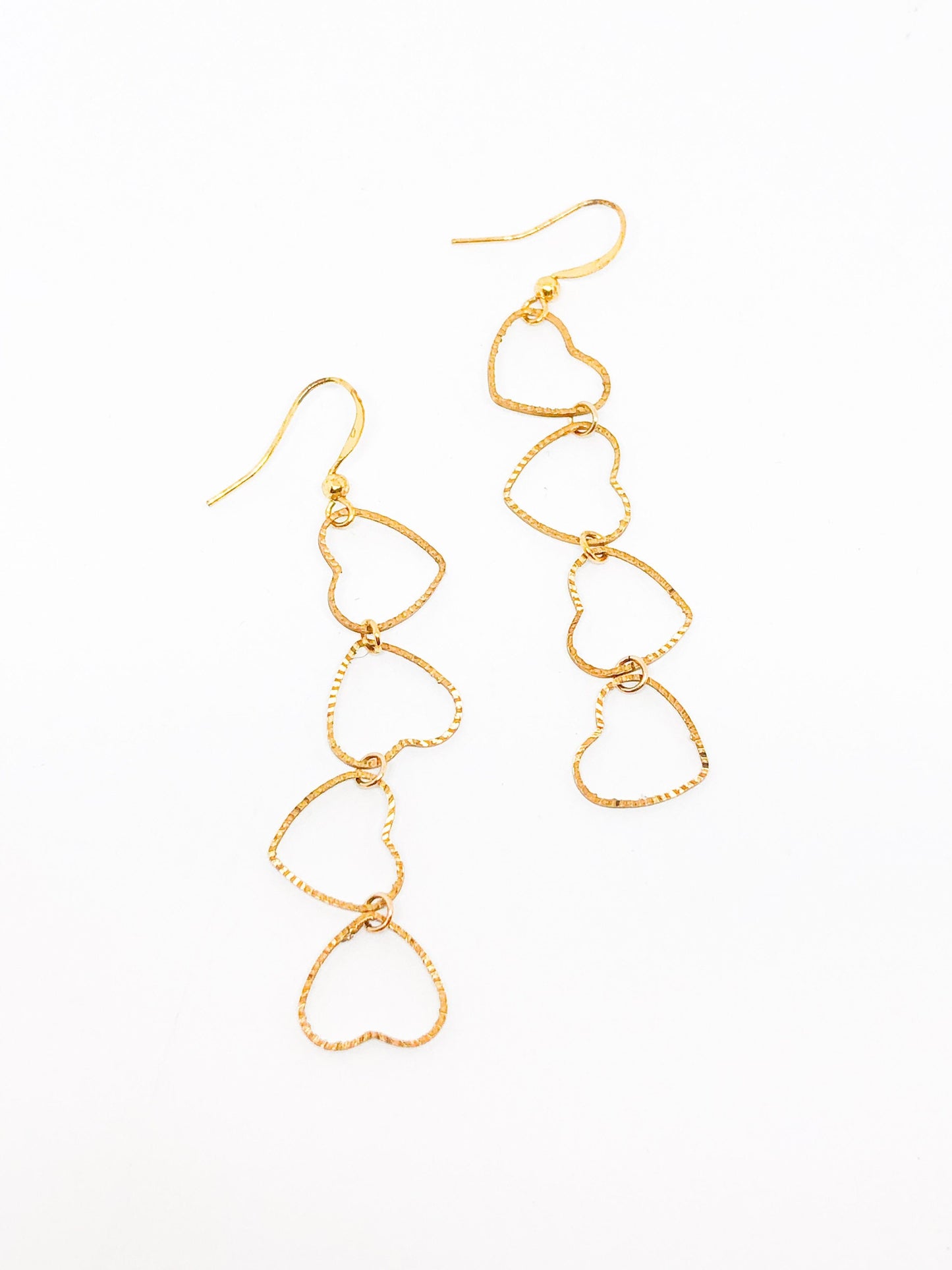 Heart earrings in gold
