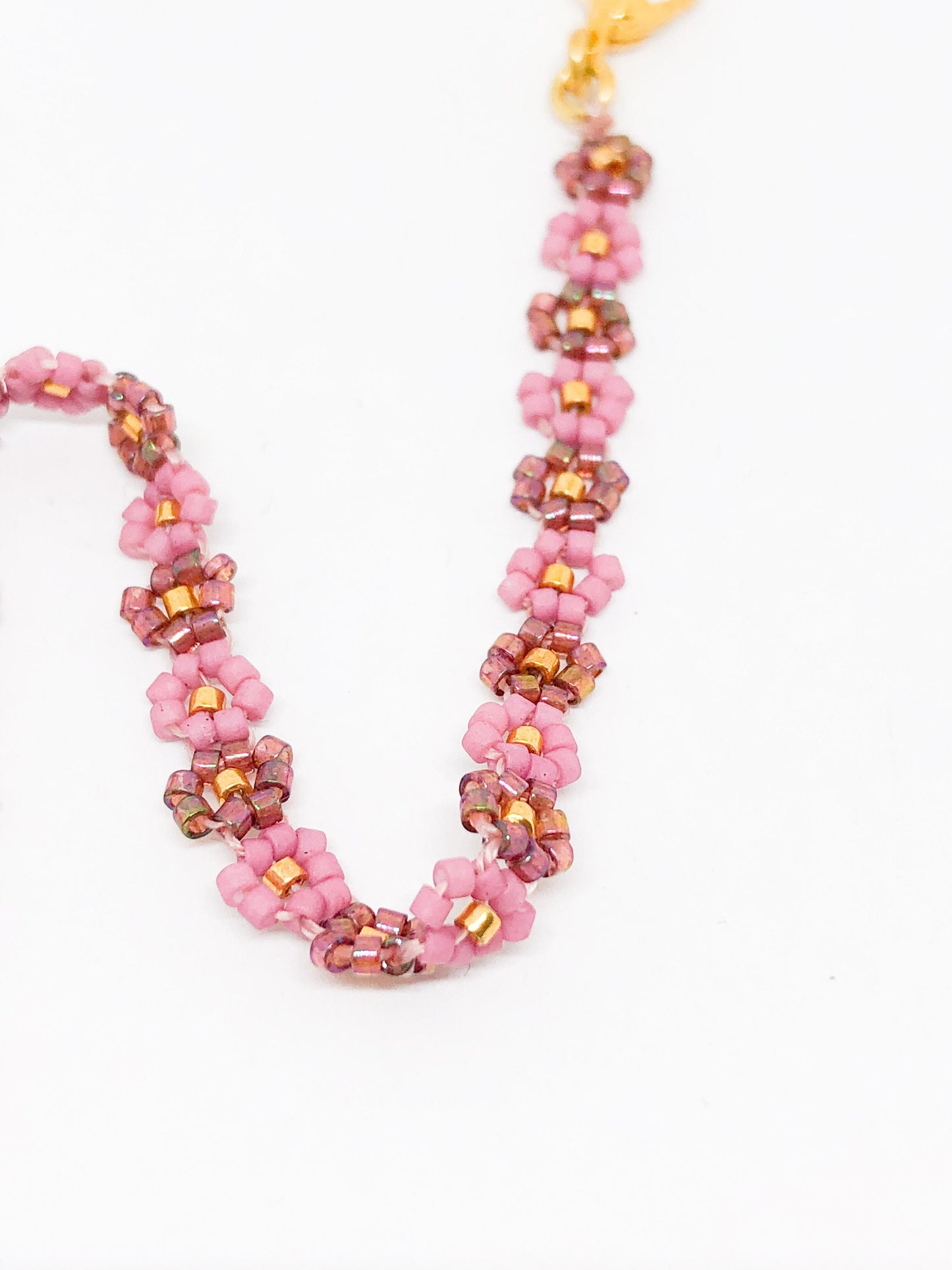 Dark pink daisy chain bracelet