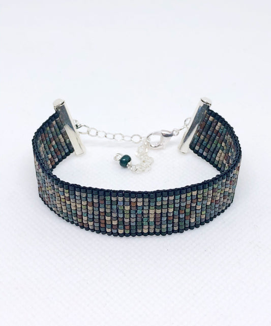 Black beadloom bracelet