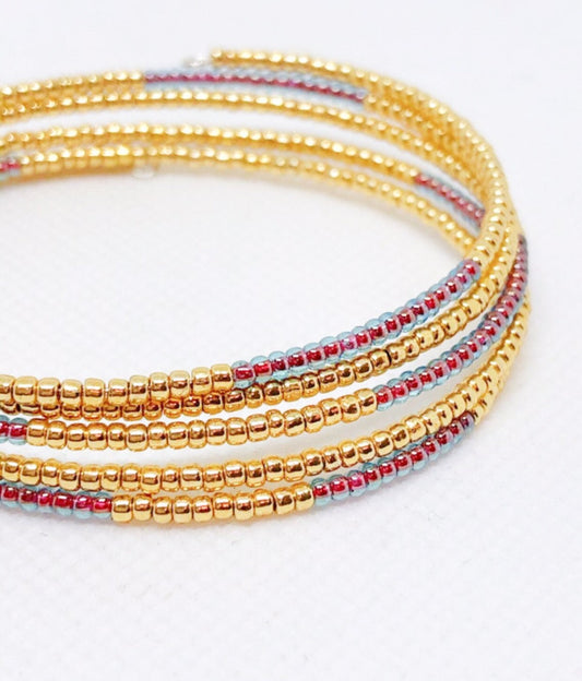 Blue red memory wire bracelet gold (oval shaped)