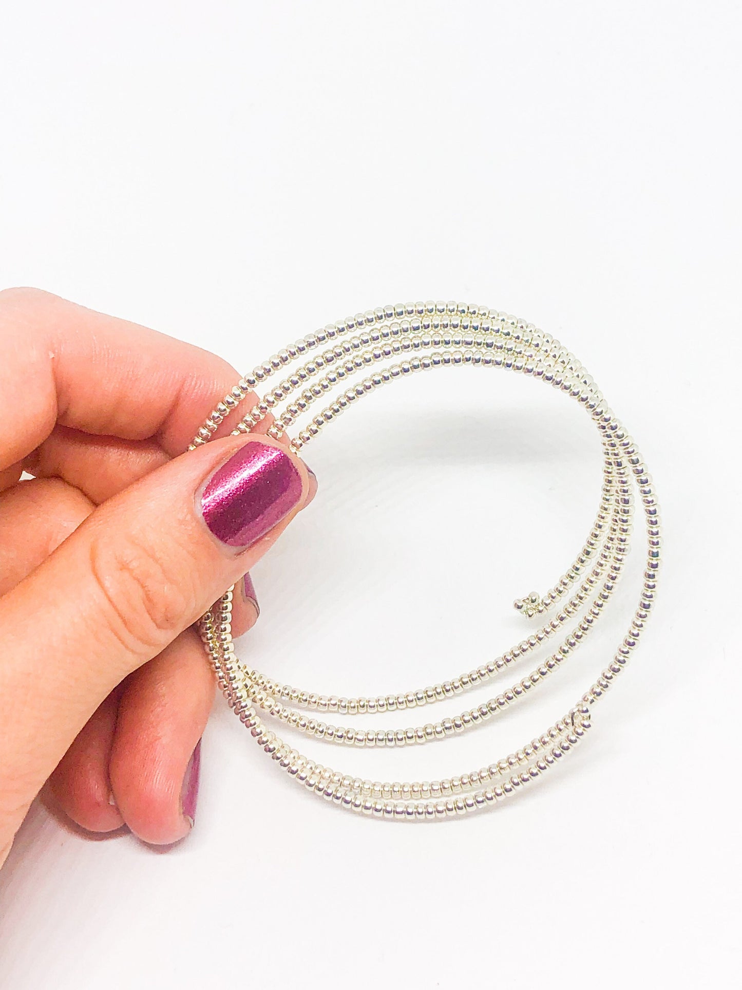Memory wire bracelet with silver beads