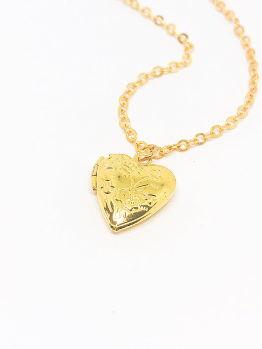 Small heart locket in gold or silver
