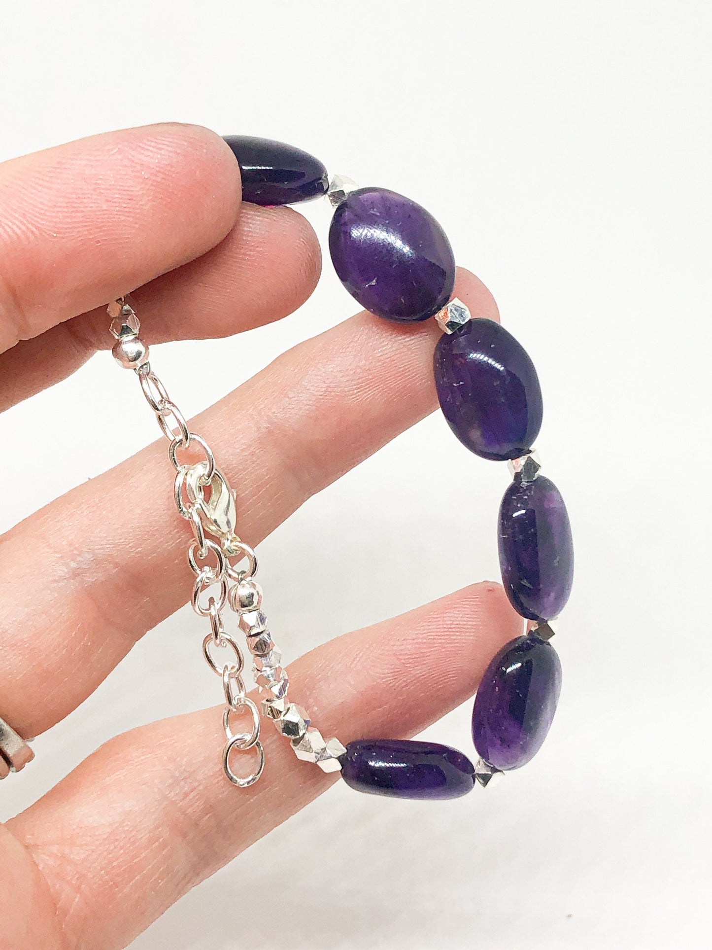 Amethyst gemstone bracelet in silver