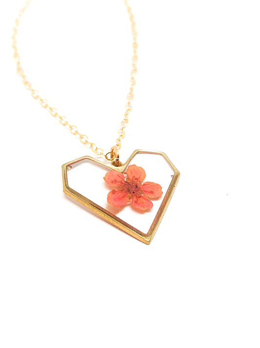 Real flower necklace