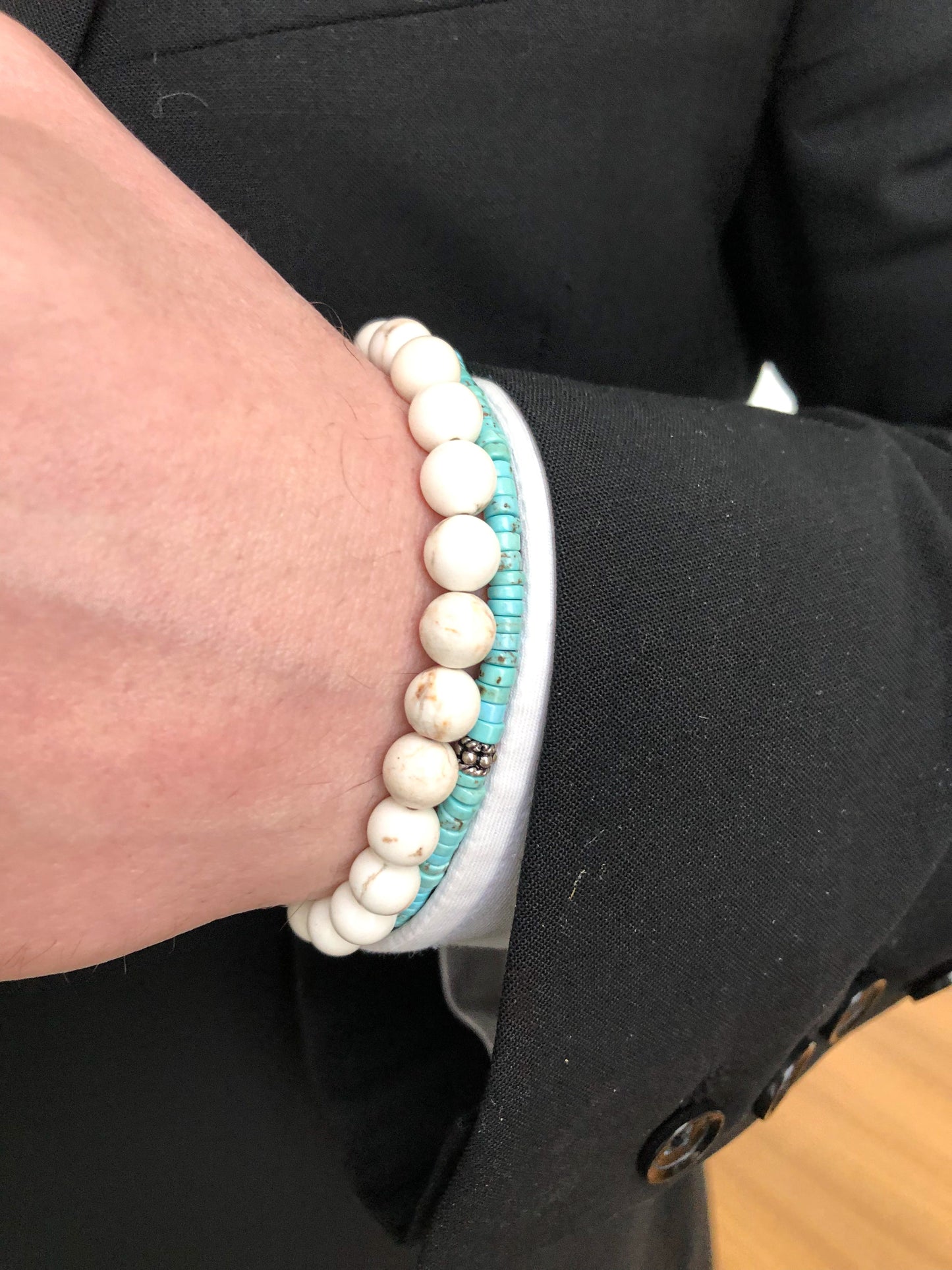 White turquoise beaded bracelet