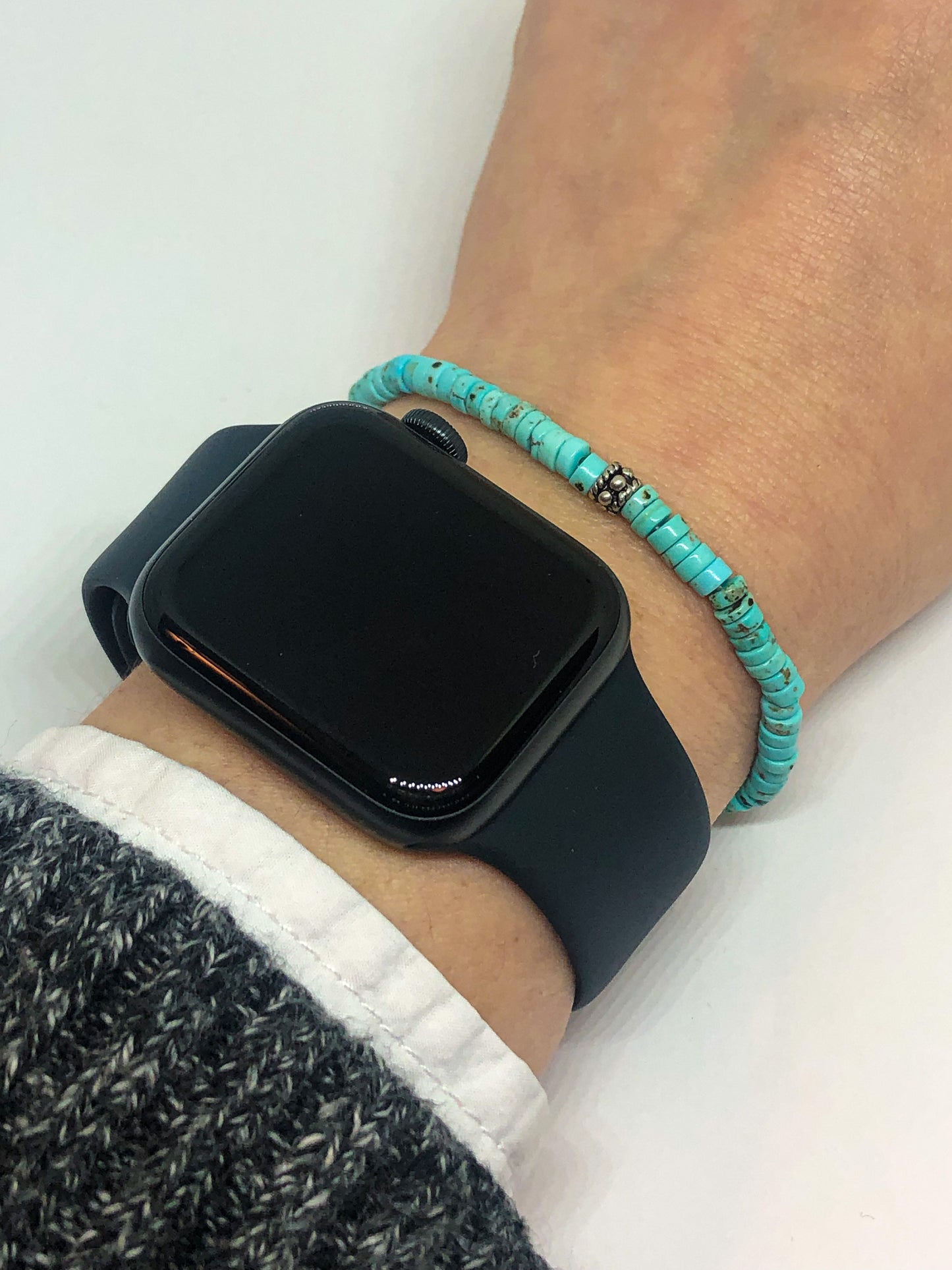 Chinese turquoise beaded bracelet with silver accent