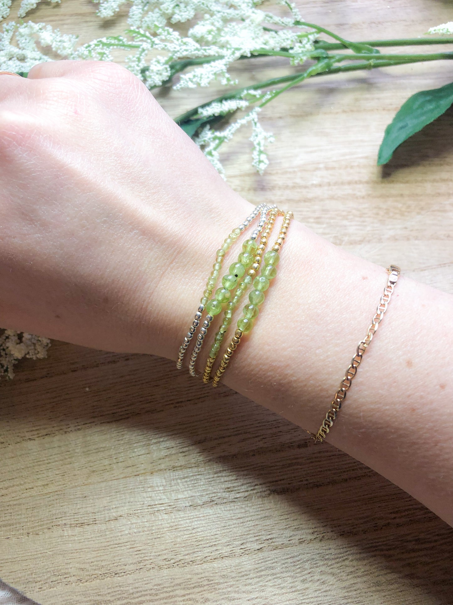 August birthstone bracelets stretchy and perfect - Peridot