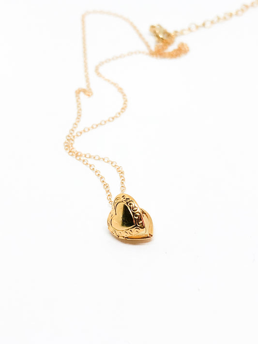 Mini heart locket