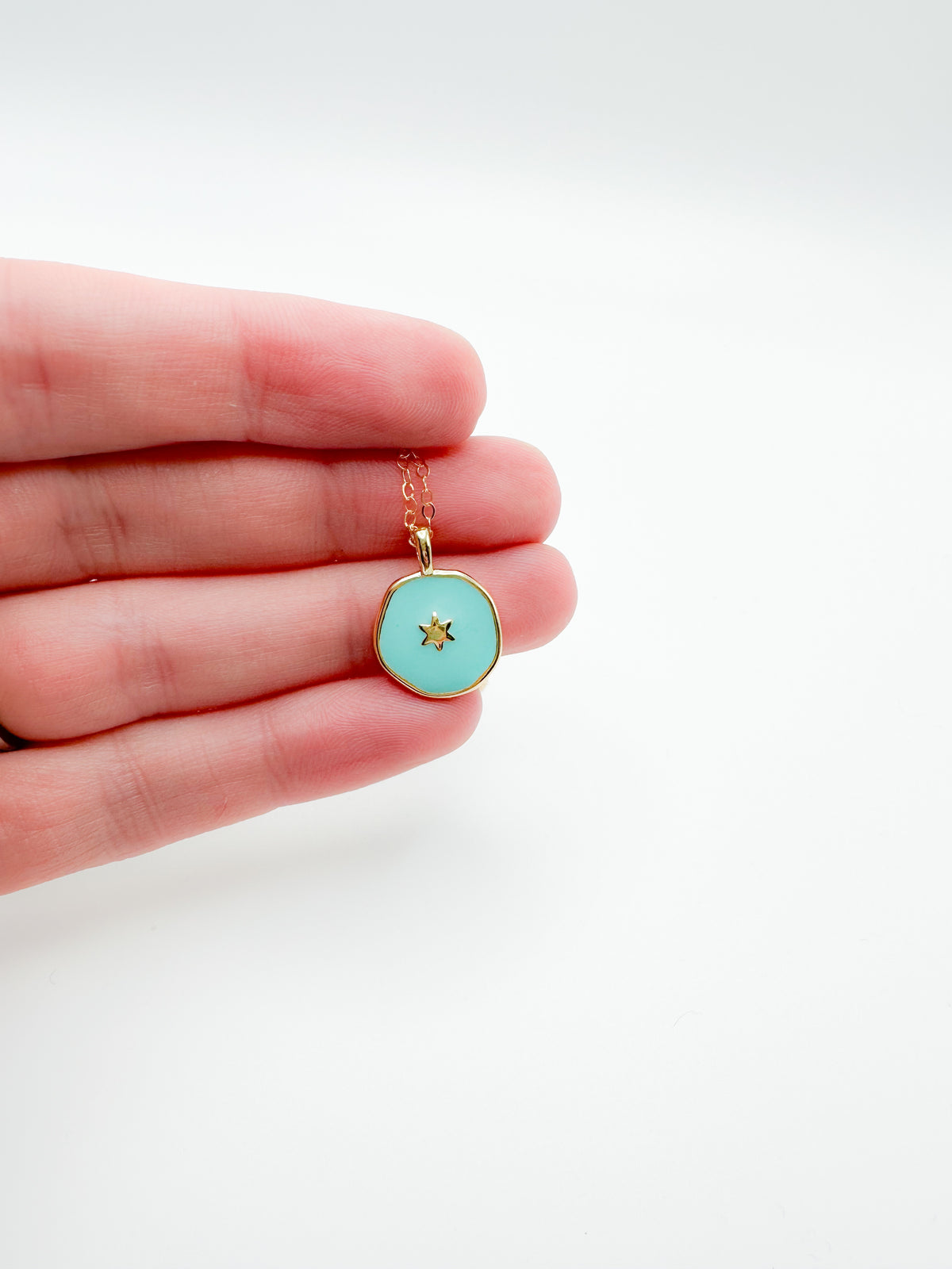 Star of David necklace gold
