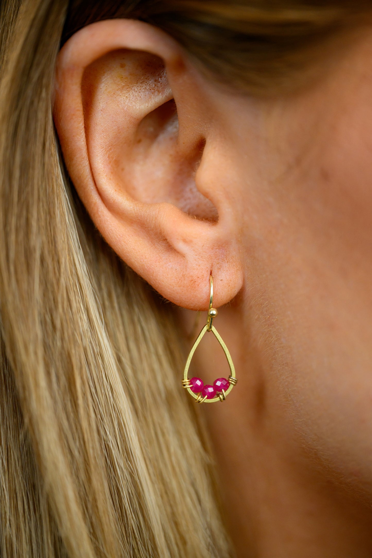 Aquamarine birthstone earring mini