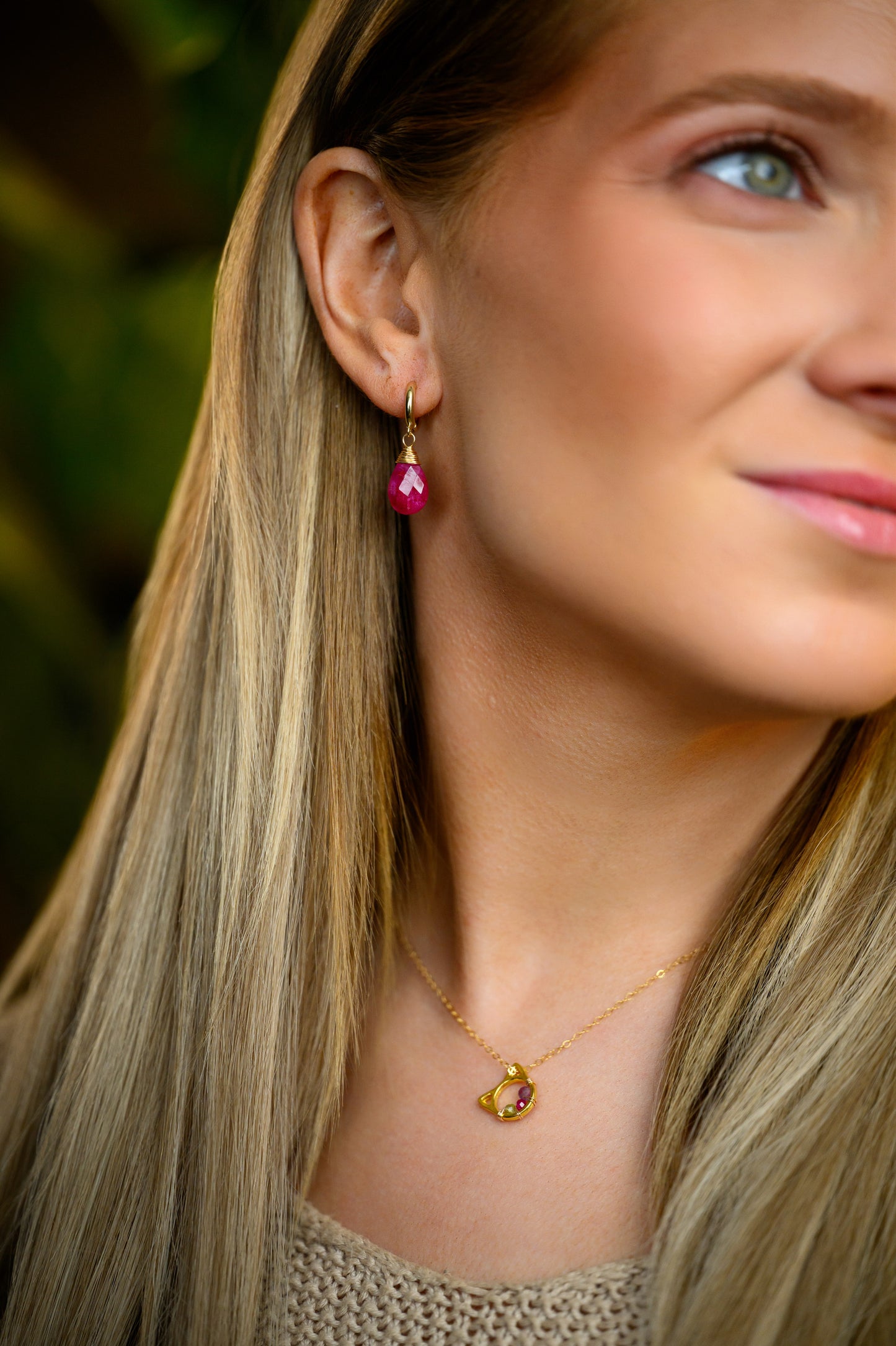 Cat family birthstone necklace
